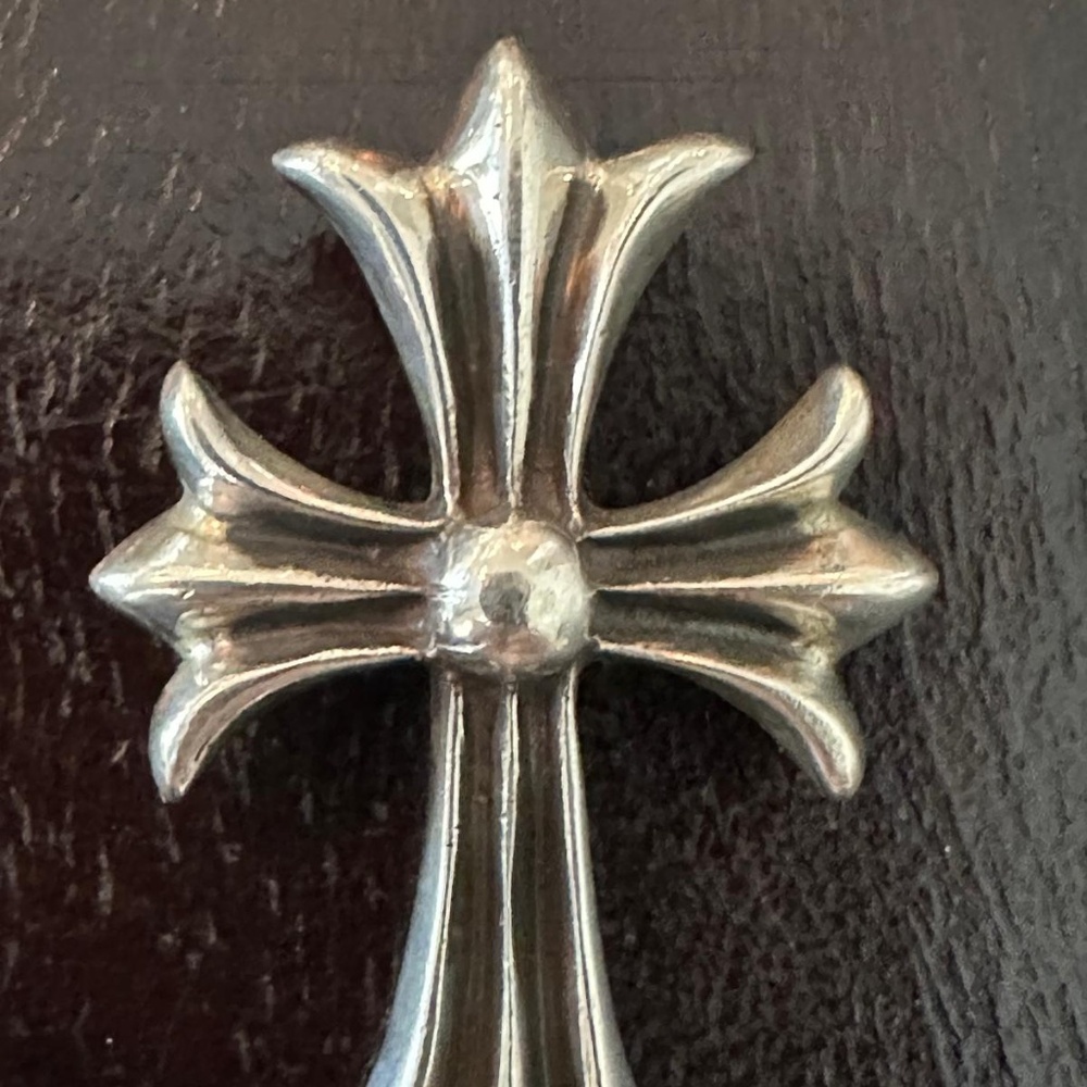 Chrome Hearts Classic Cross Pendant